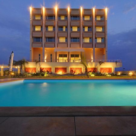 Regenta Central Hestia Dahej, Bhensali Экстерьер фото