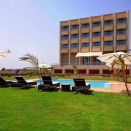 Regenta Central Hestia Dahej, Bhensali Экстерьер фото
