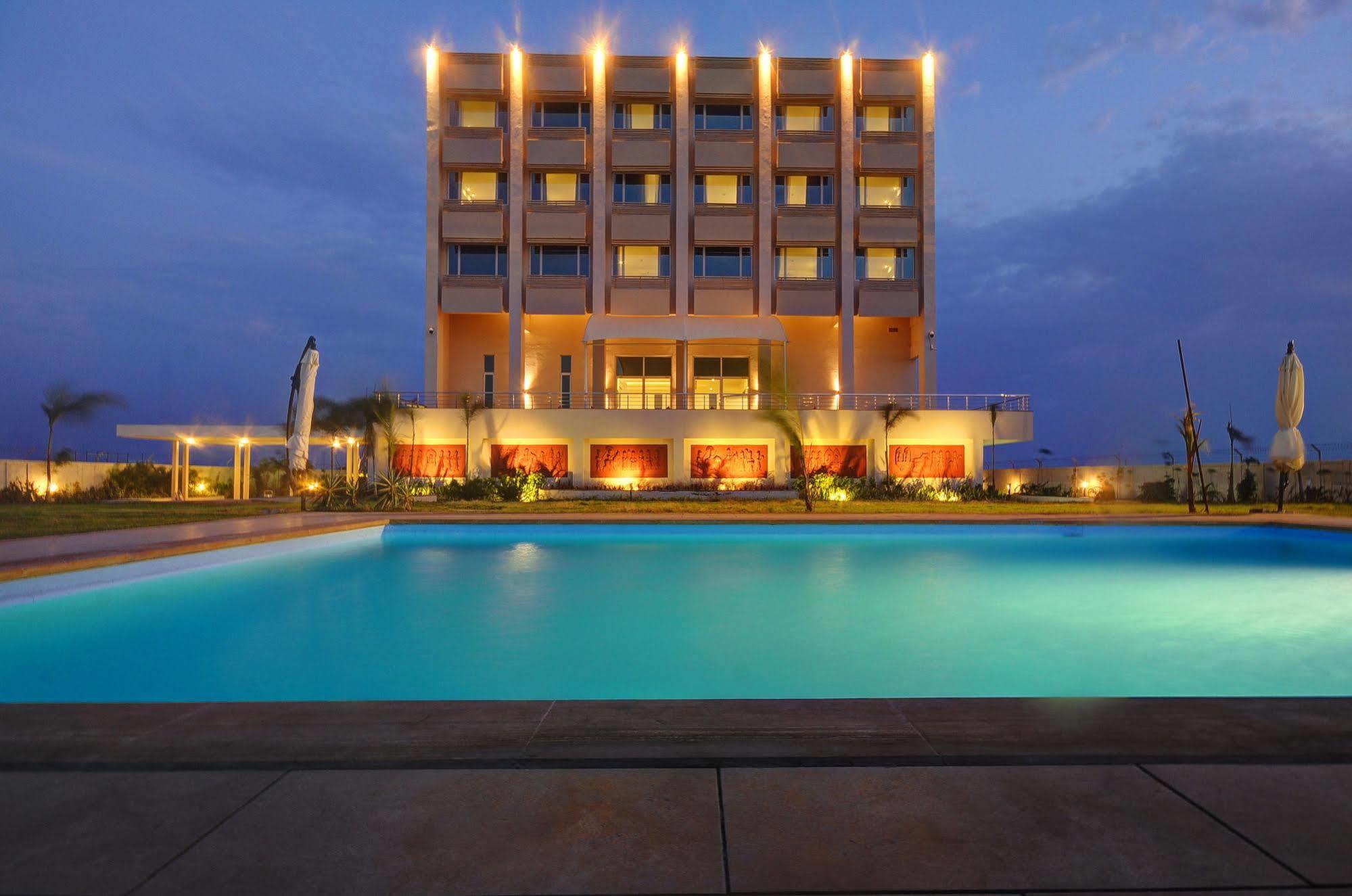 Regenta Central Hestia Dahej, Bhensali Экстерьер фото