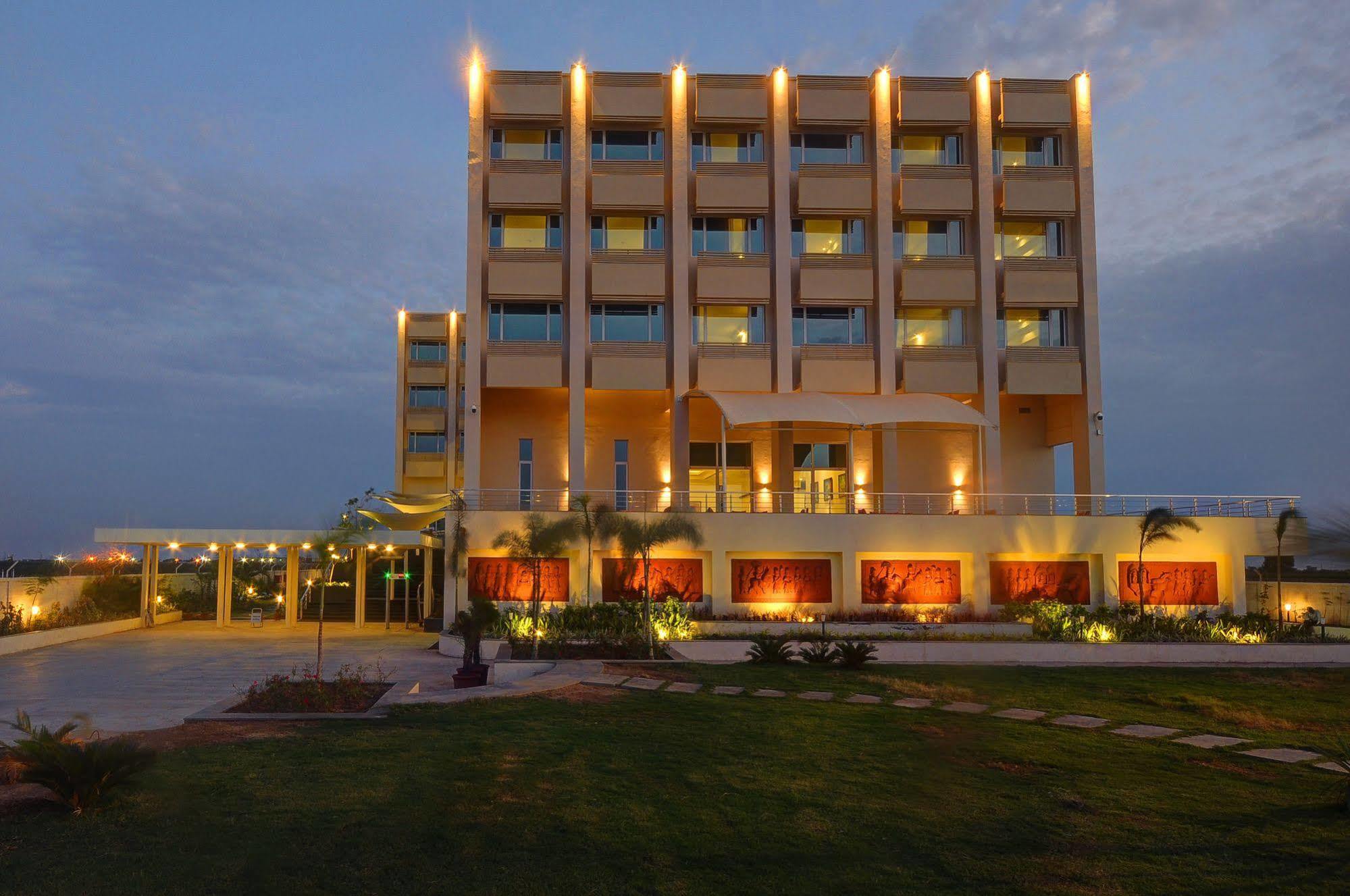 Regenta Central Hestia Dahej, Bhensali Экстерьер фото